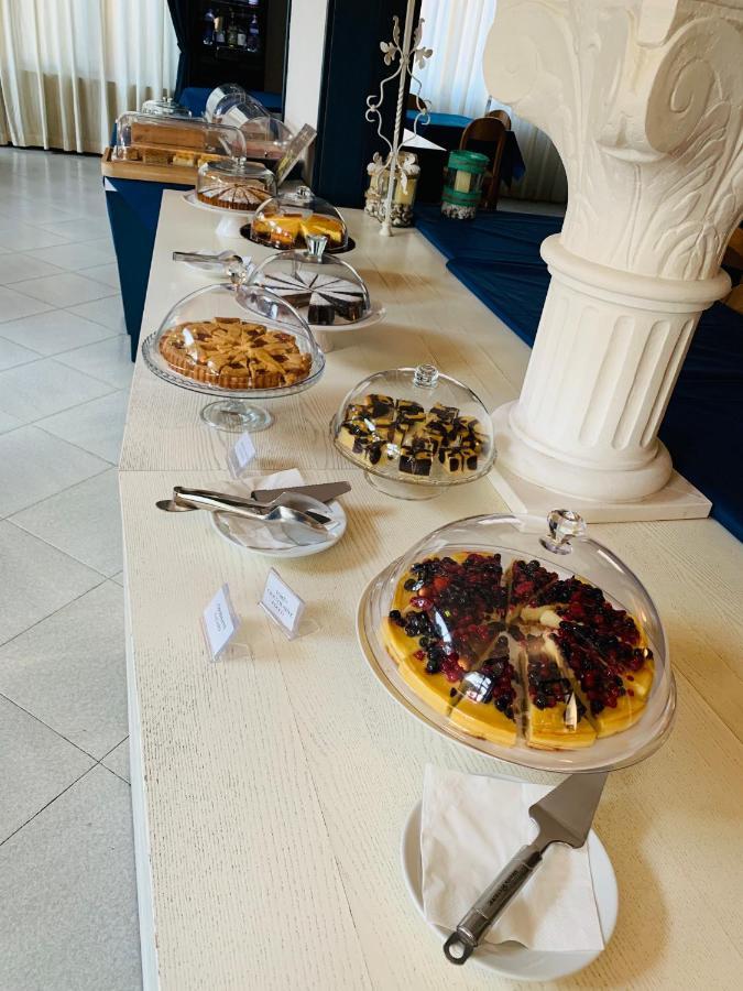 G&D Hotel Deanna Pool&Brunch Milano Marittima Kültér fotó