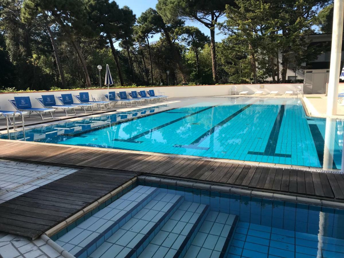 G&D Hotel Deanna Pool&Brunch Milano Marittima Kültér fotó